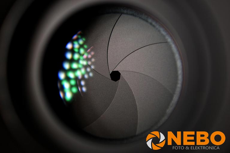 Diafragma fotografie NEBO